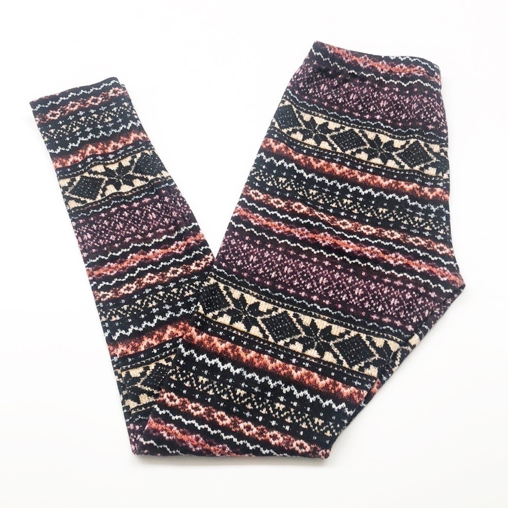 Pink Republic snowflake printed fleece leggings